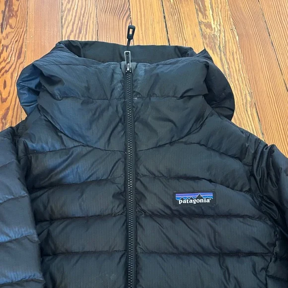 Patagonia Black Puffer Jacket - Picture 4 of 6